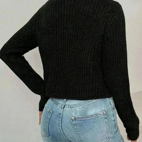 Black Casual Women's Crew Neck Front Button Up Long Sleeve Cardigan - Picture 2 of 5